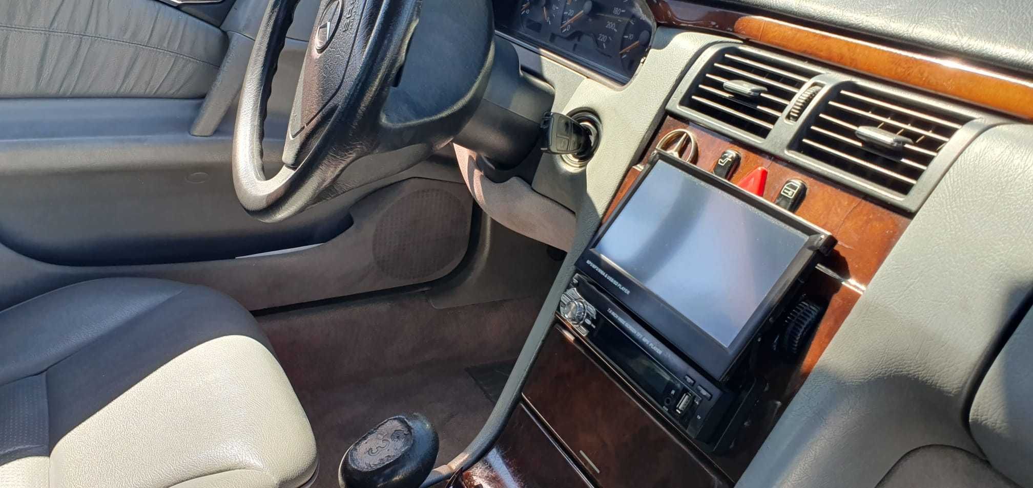 Mercedes económico e confortável