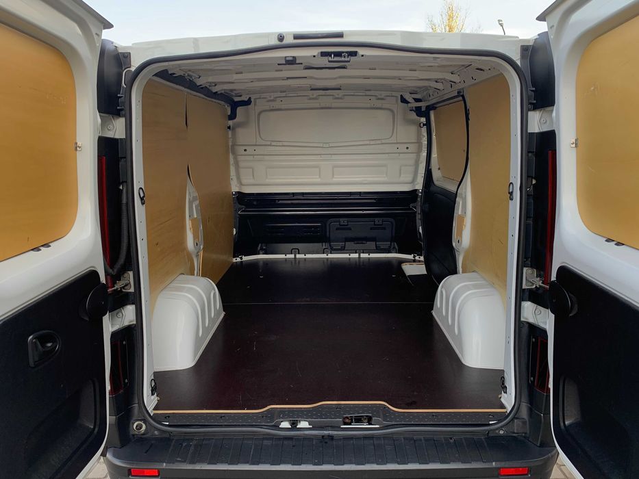 Renault Trafic 2021 2.0 дизель