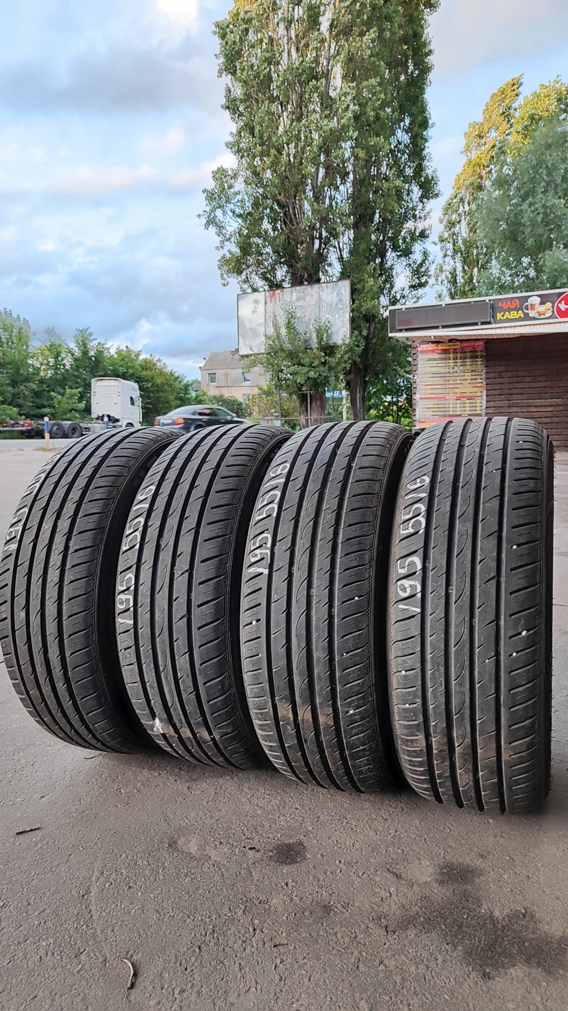 195/55 r16 H NEXEN комплект 21,рік