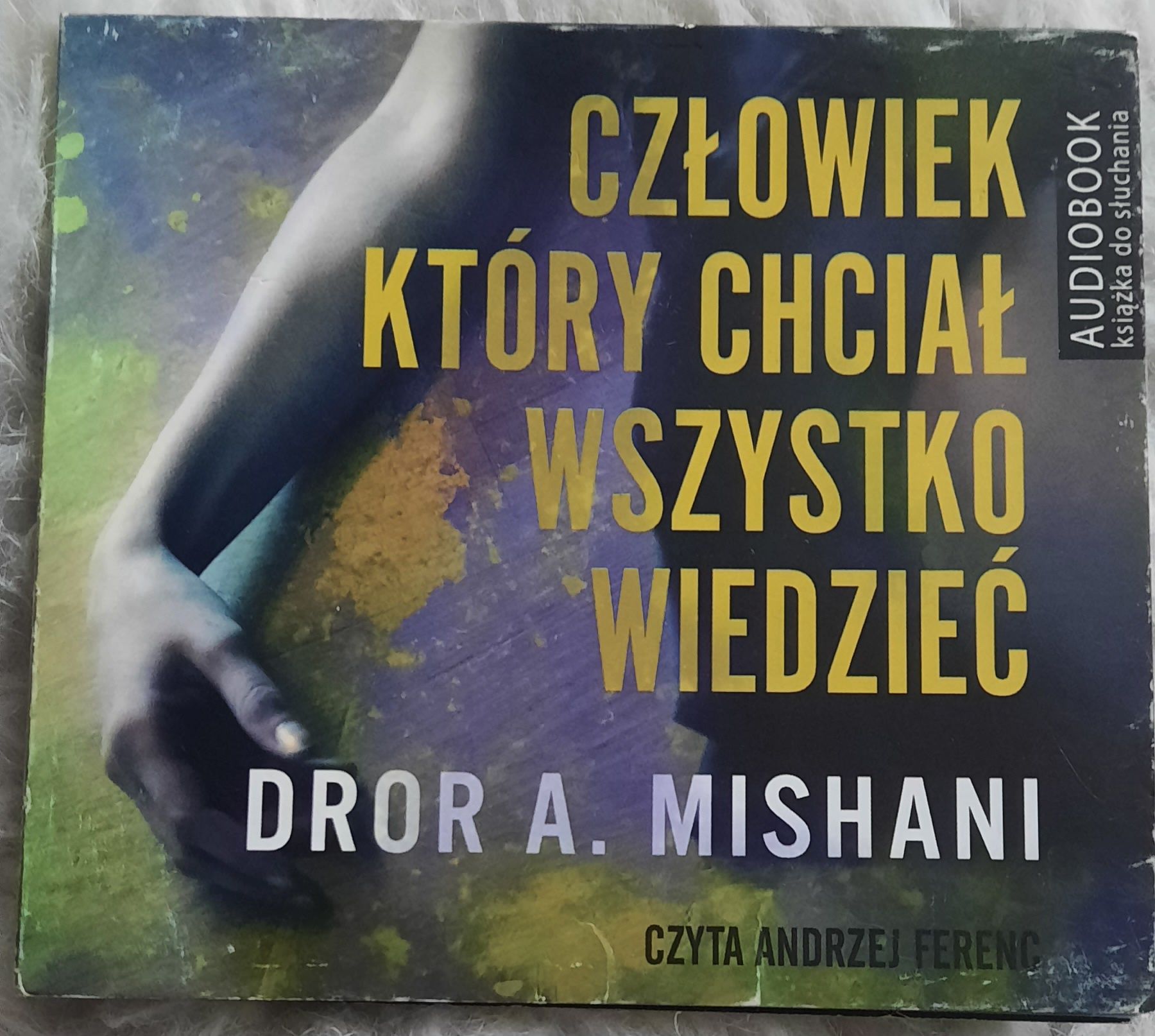 Audiobook Człowiek który chciał wszystko widzieć.  Dror A. Mishani.