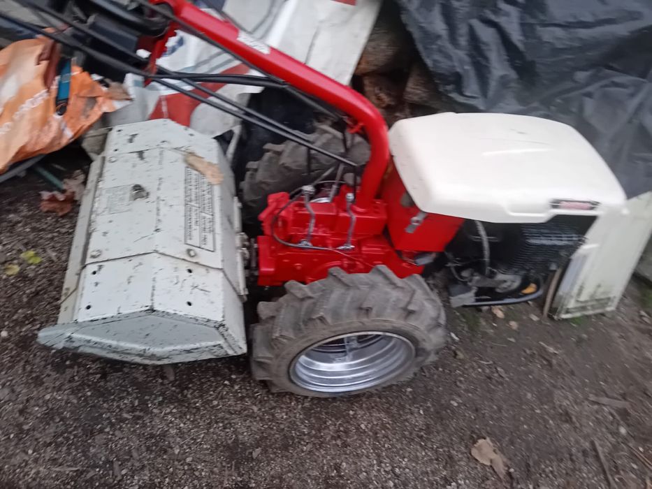Motocultivador com frese