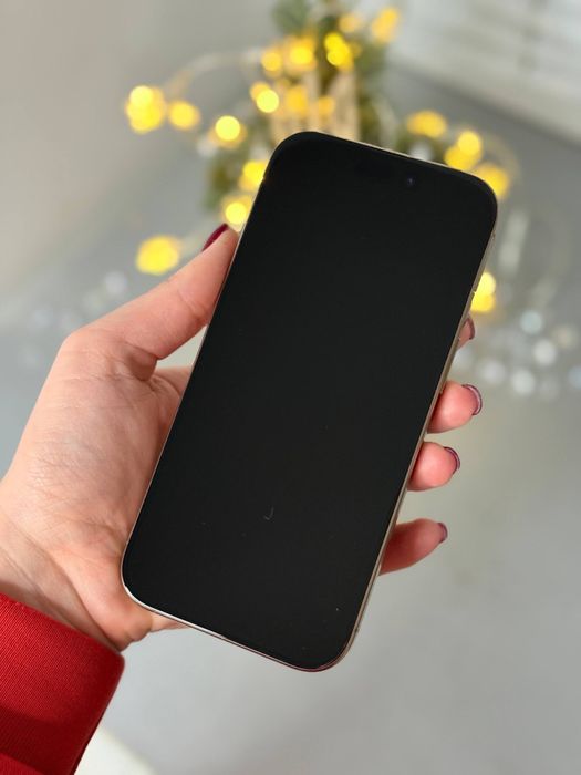 Apple iPhone 16 Pro 256GB Desert. Neverlock. Esim