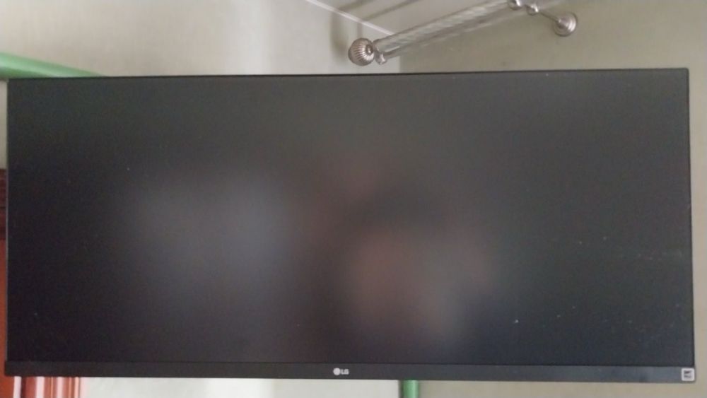 Монітор LG 34WP500 + колонка  Bose Solo Soundbar Series II