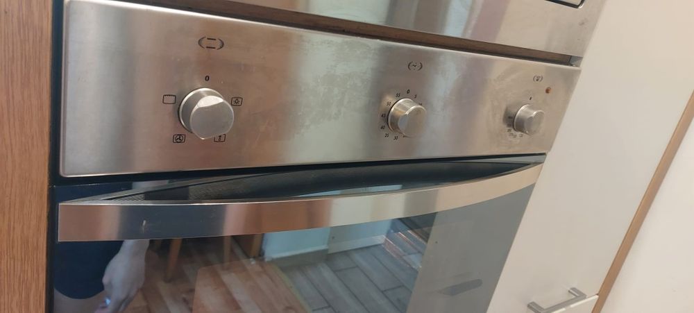 Piekarnik do zabudowy CANDY 2400W