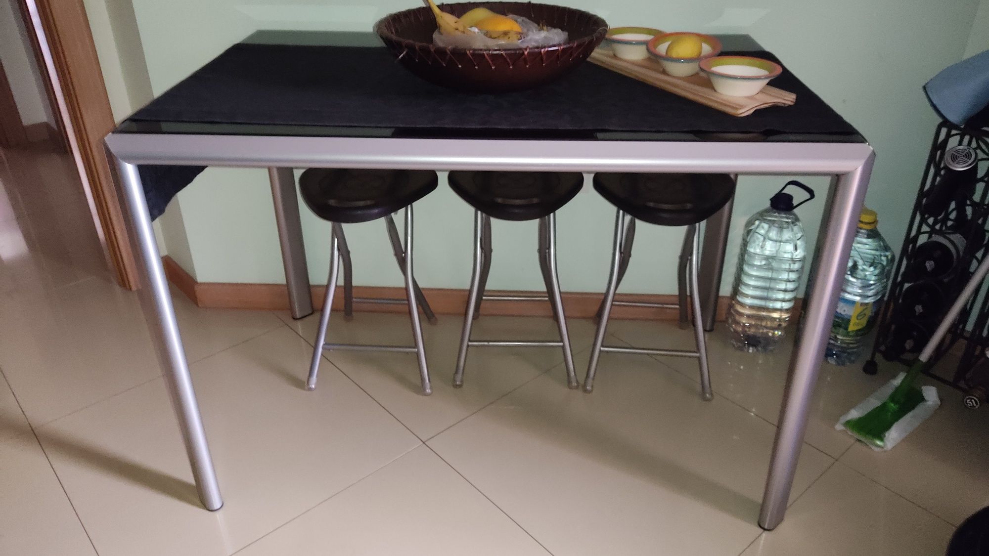 Mesa de Jantar em vidro