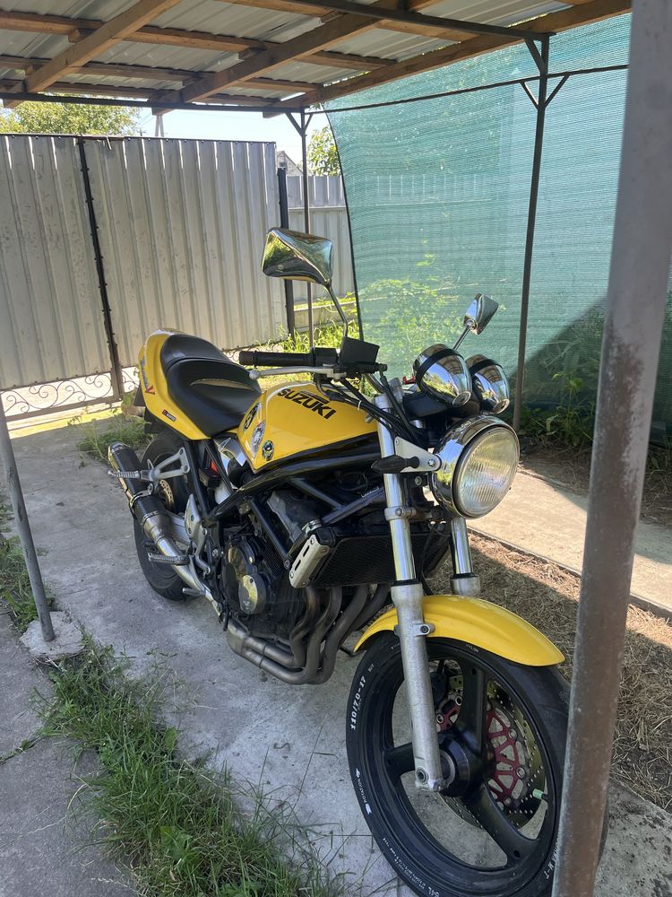 Suzuki bandit 250 V-tek