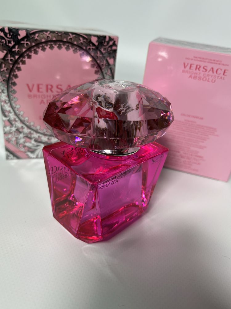 Парфумована вода Versace Bright Crystal Absolu