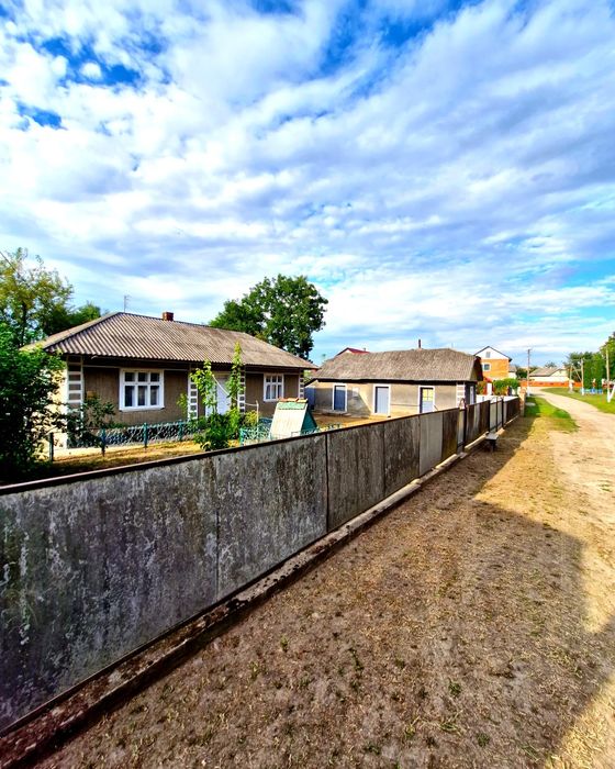 Продам будинок с.Зелене Чортківський (Борщівський) р-н, Тернопіл. обл.
