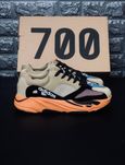 Мужские кросовки Adidas Yeezy 700 V2 топовые летние новинка