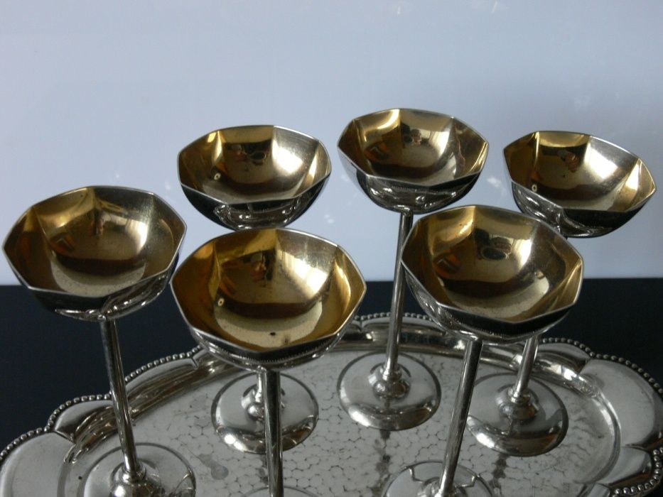Kieliszki do likieru sygnowane judaica ArtDeco srebrzone? taca secesja