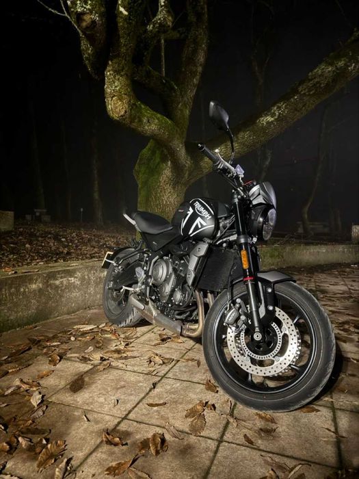 Triumph Trident 660