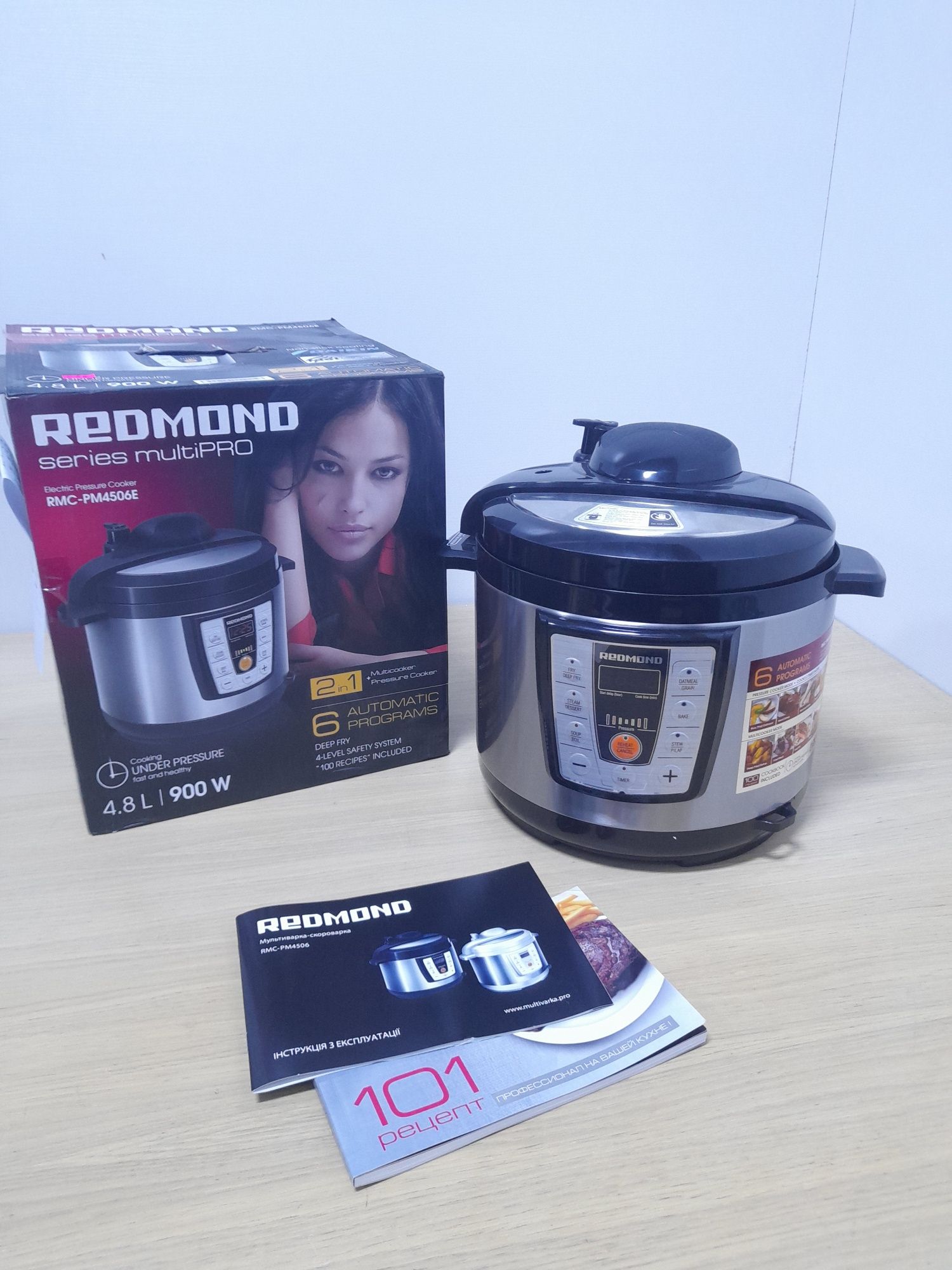 Мультиварка-швидковарка REDMOND RMC-PM4506 Black