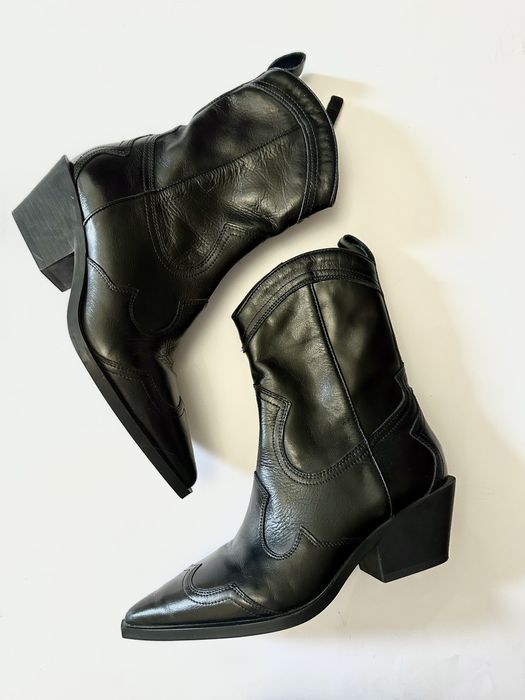 Ботинки козаки жіночі Zara