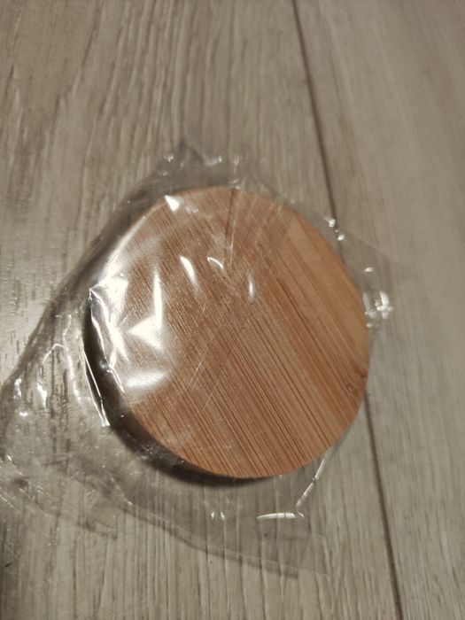 Otwieracze do butelek z magnesem. 9szt