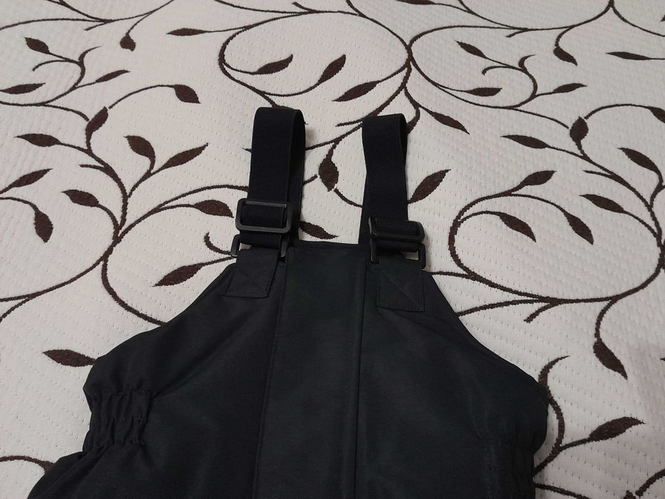 Полукомбинезон зимний на мальчика 2 лет, фирменный, новый