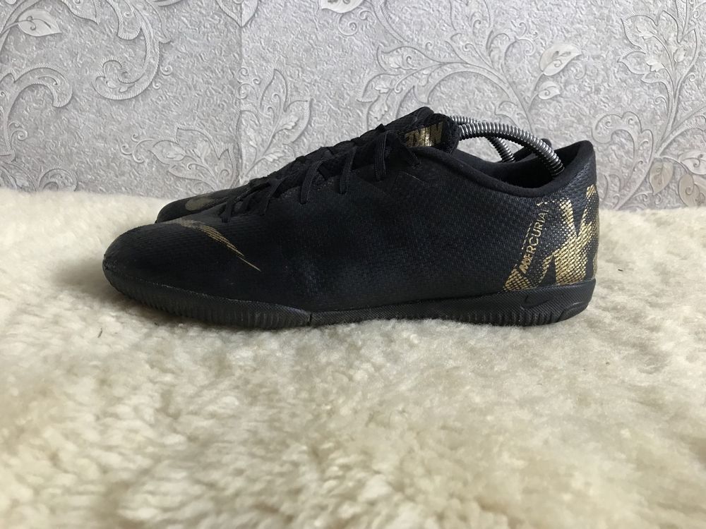 Оригінальні футзалки, сороконіжки Nike Mercurial 42 41,5 41 26,5 26