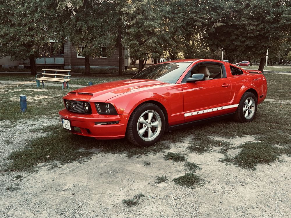 Ford Mustang 2005 • 4.0 V6