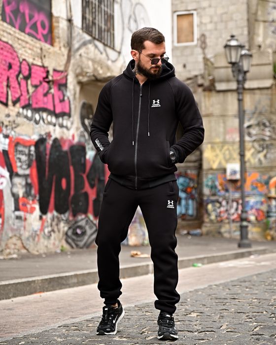 Чоловічий спортивний костюм на флісі Armour чорний/демисезонный костюм