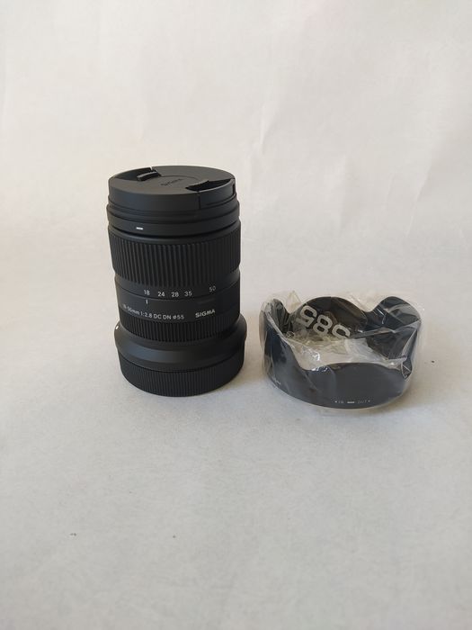 Об'єктив Sigma AF 18-50mm f/2,8 DC DN C (Canon RF) НОВИЙ