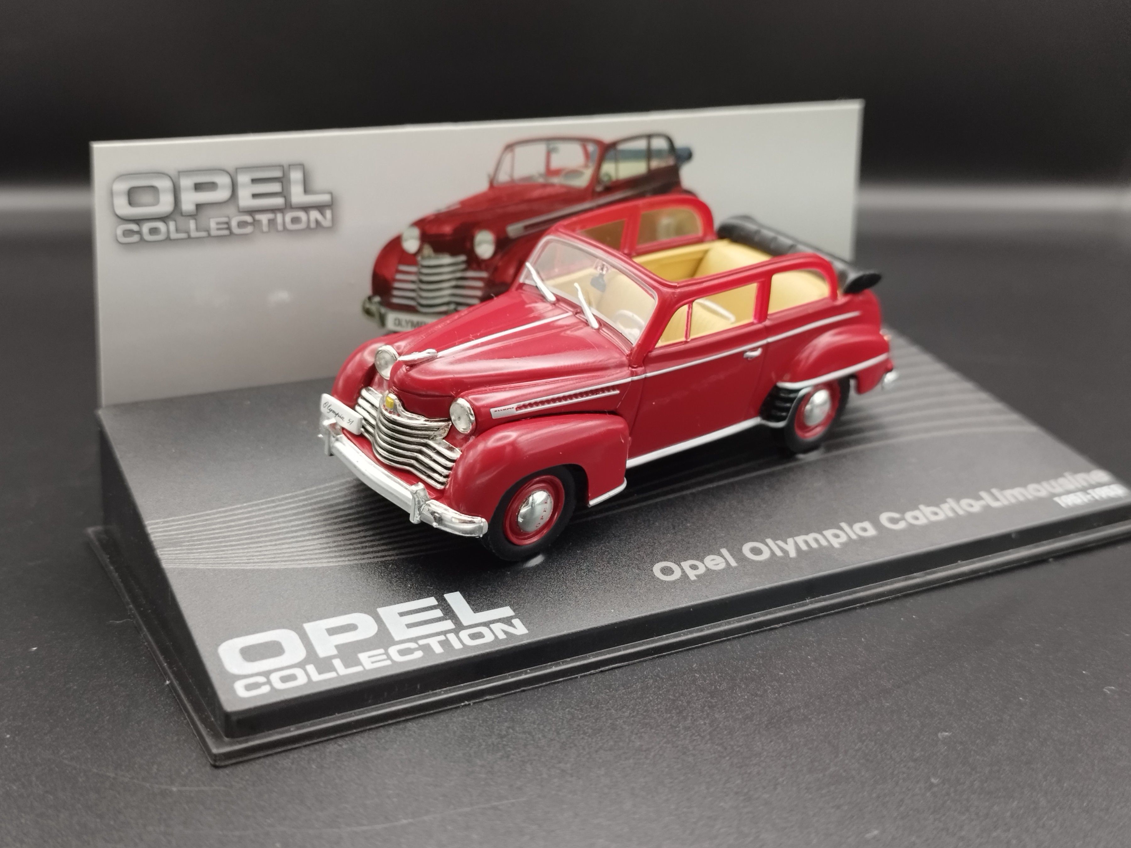 1:43 Opel Collection 1951-53 Opel Olympia Cabrio-Limousine model