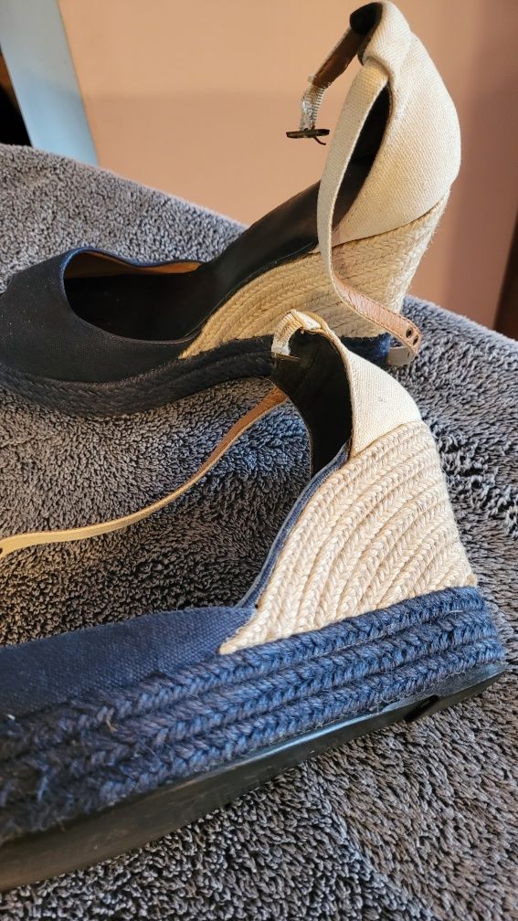 Espadryle na koturnie 41