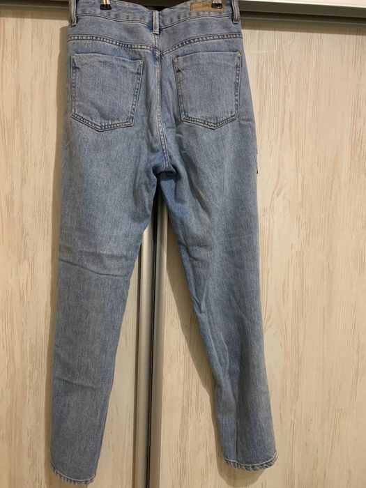 Джинси Моми бренд REZERVED