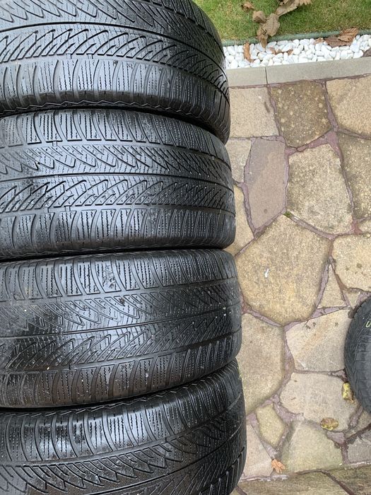 Зимові шини(резина) 285/45 R20 “GOOD*YEAR” UltraGrip 8 - 4шт.
