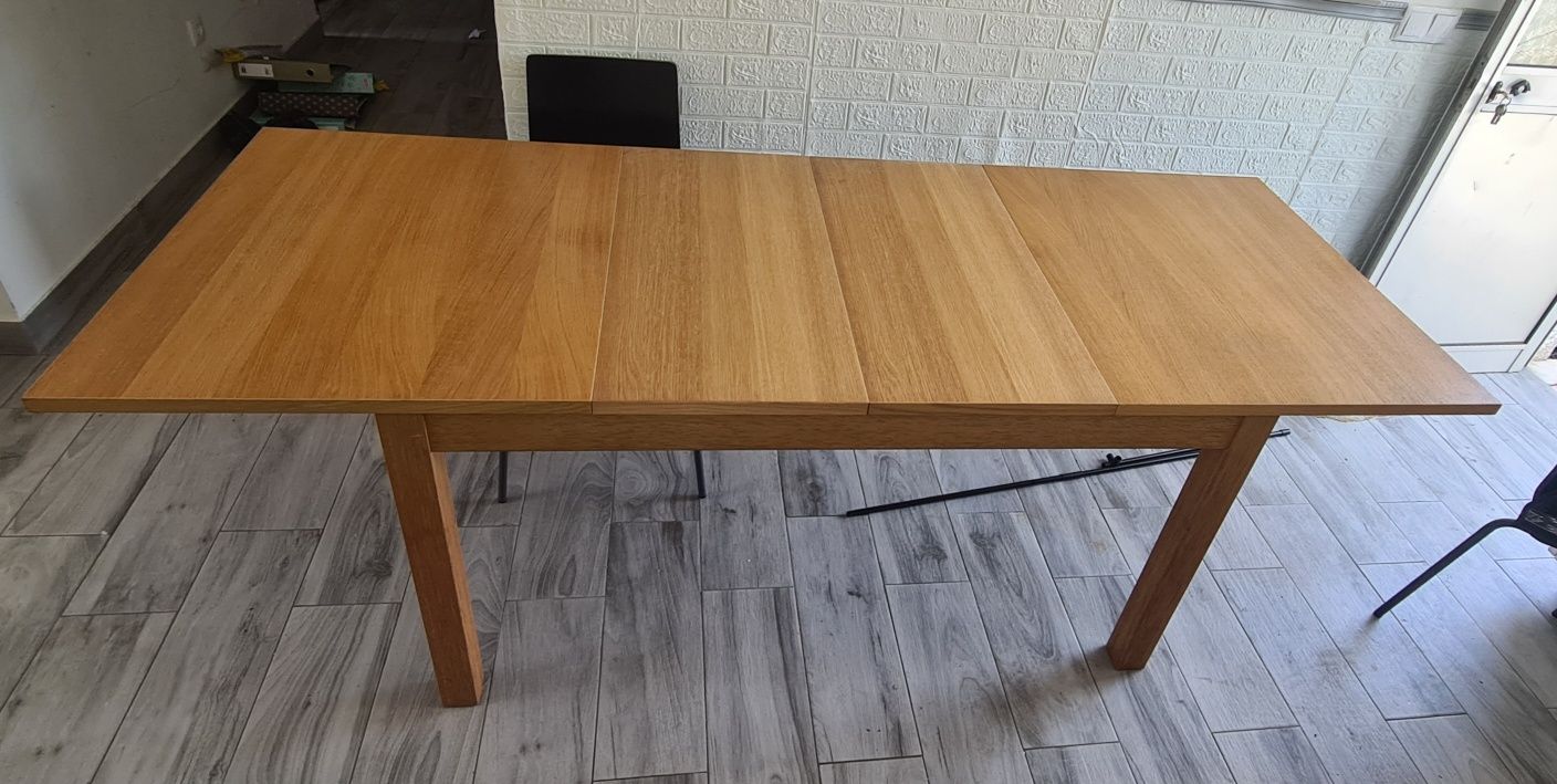 Mesa de jantar extensivel