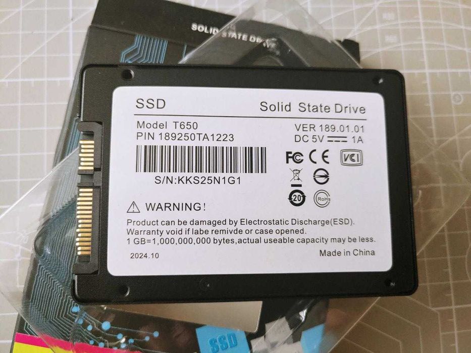 SSD диск 4 Tb 2.5" SATA3