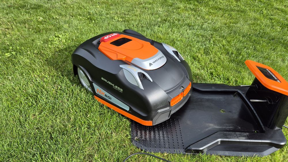 Robot koszący Yardforce NX60i