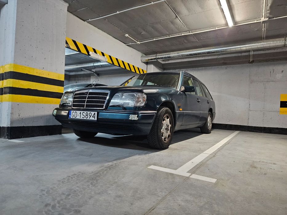 Mercedes-Benz Klasa E 124 kombi automat klimatyzacja