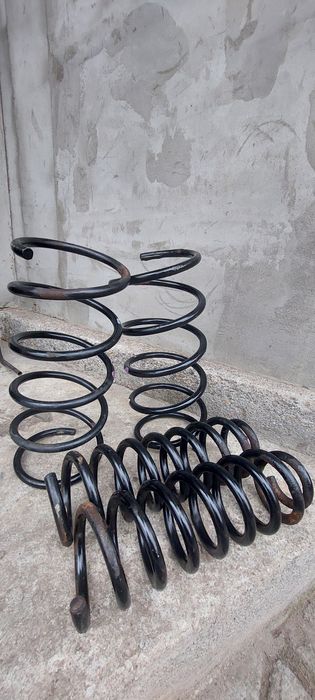 Пружини Peugeot 607