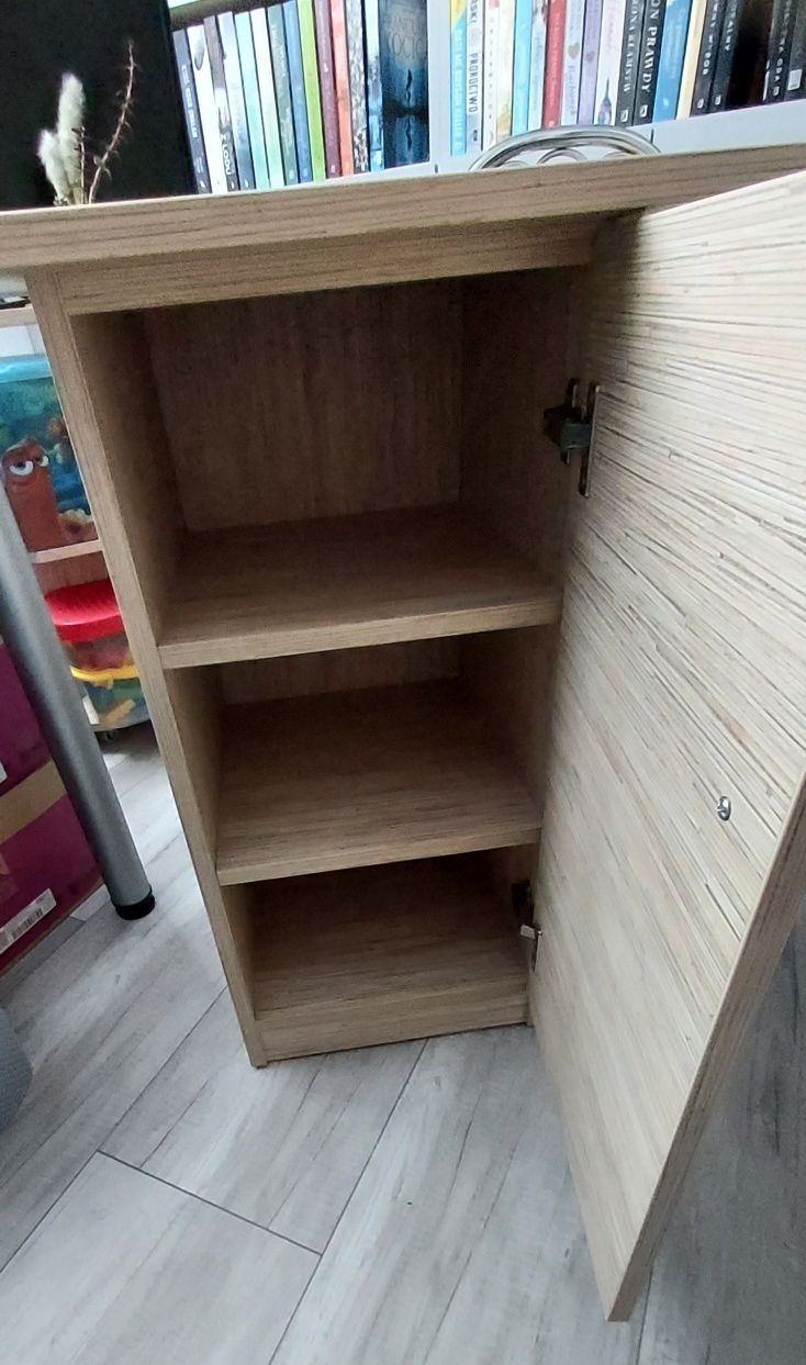 Biurko wyk. u stolarza