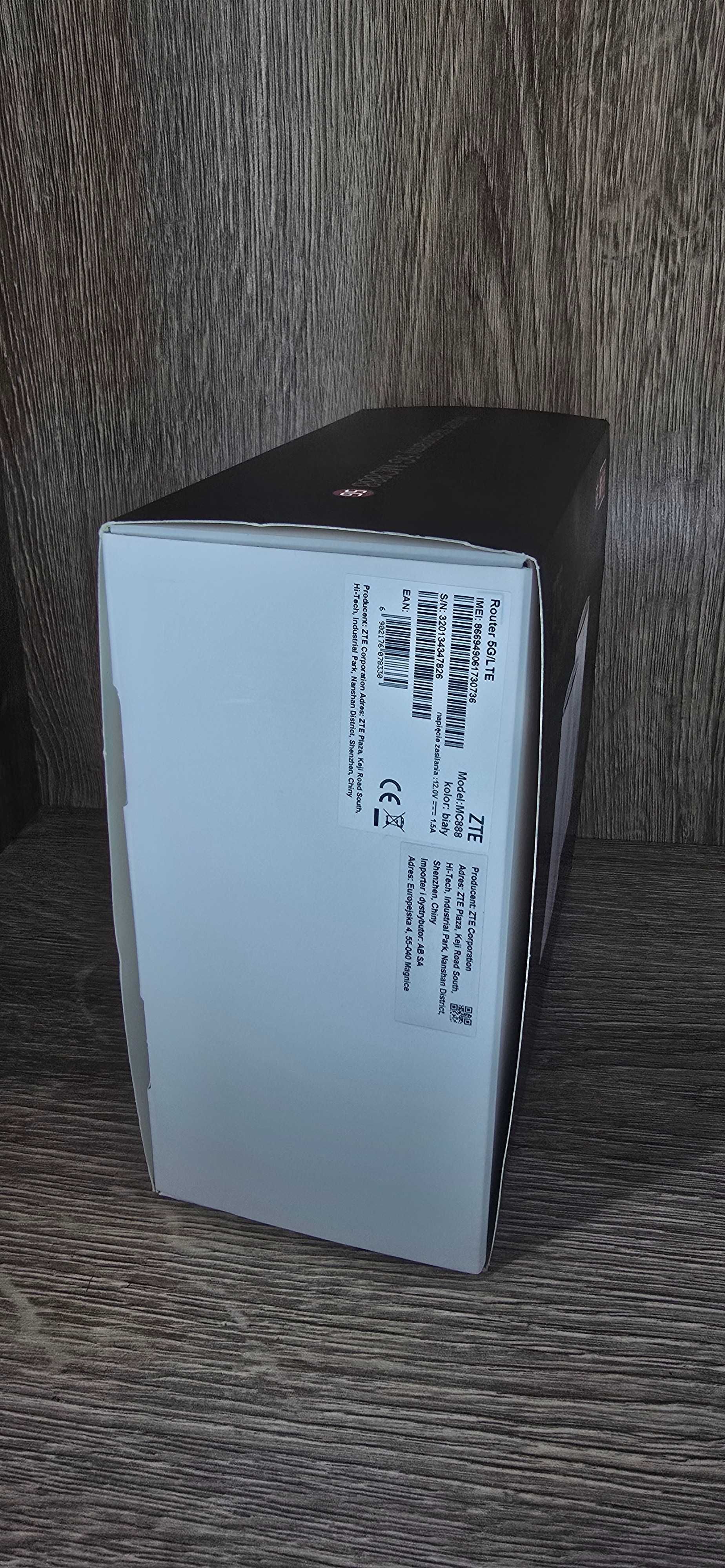 Router na Kartę Sim ZTE MC888 5G LTE cat.19 WiFi 6 AX3600