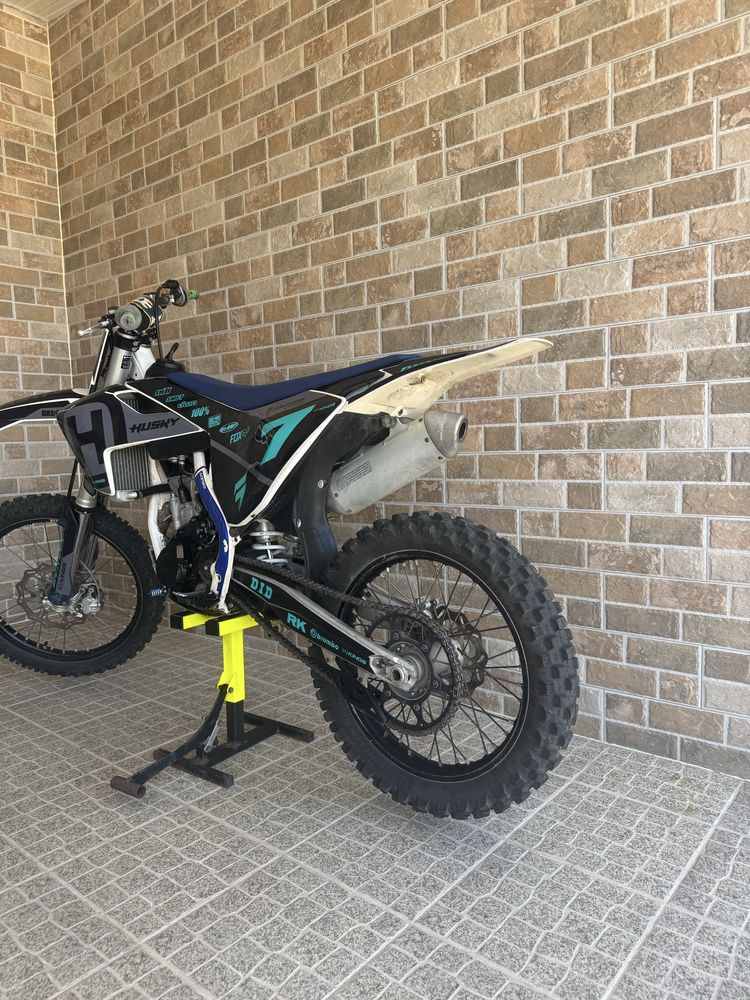 Husqvaarna fc250
