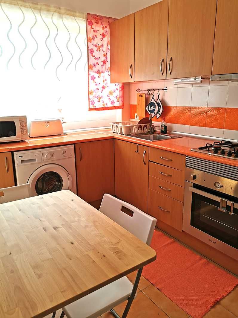 Quarto Costa Caparica, WC privado, FCT da Universidade Nova de Lisboa