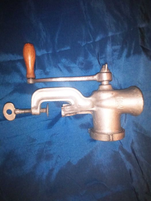 мясорубка чугунная ссср 1964г