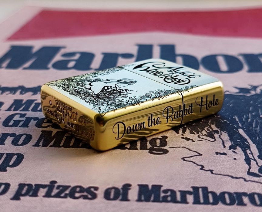 Новая оригинальная зажигалка Zippo Armor 168 с гравировкой Алиса