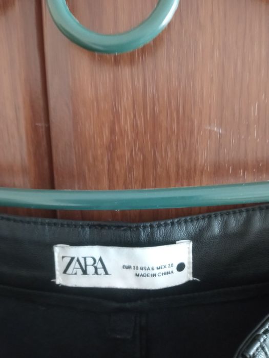 Кожаные брюки Zara