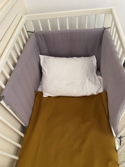 Berço SANDVIK branco 120x60 com colchão.