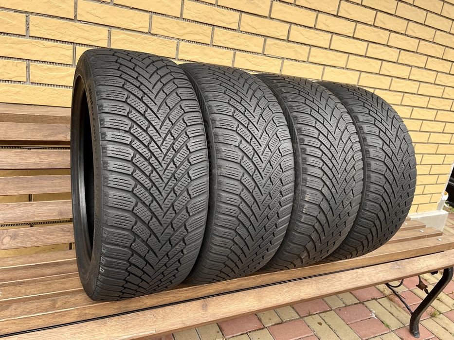 Шини Резина 225.45 R17 Continental Зима