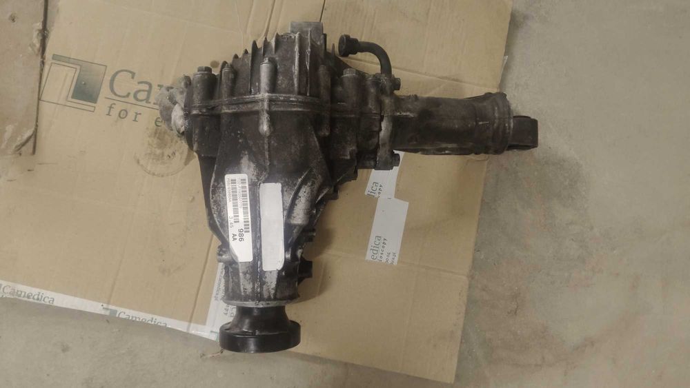jeep grand cherokee wk2 3.6 , 3,0 reduktor dyfer most przód
