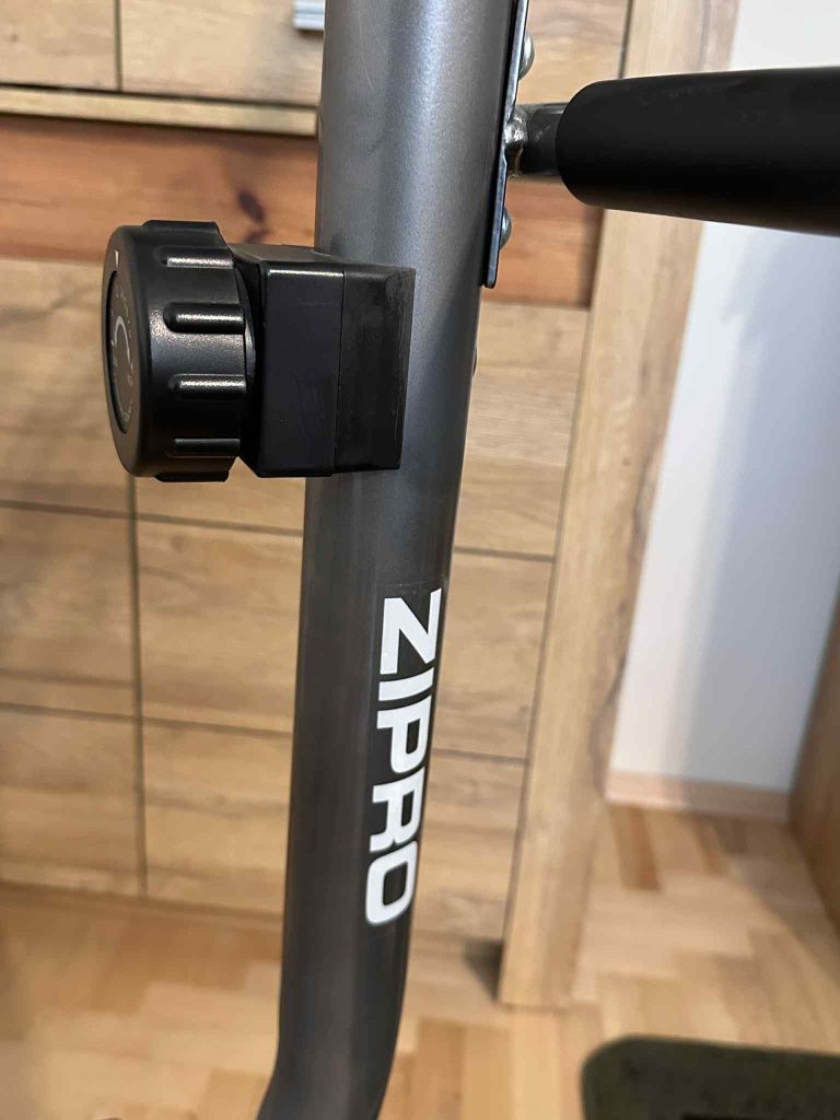 Rowerek stacjonarny zipro prime