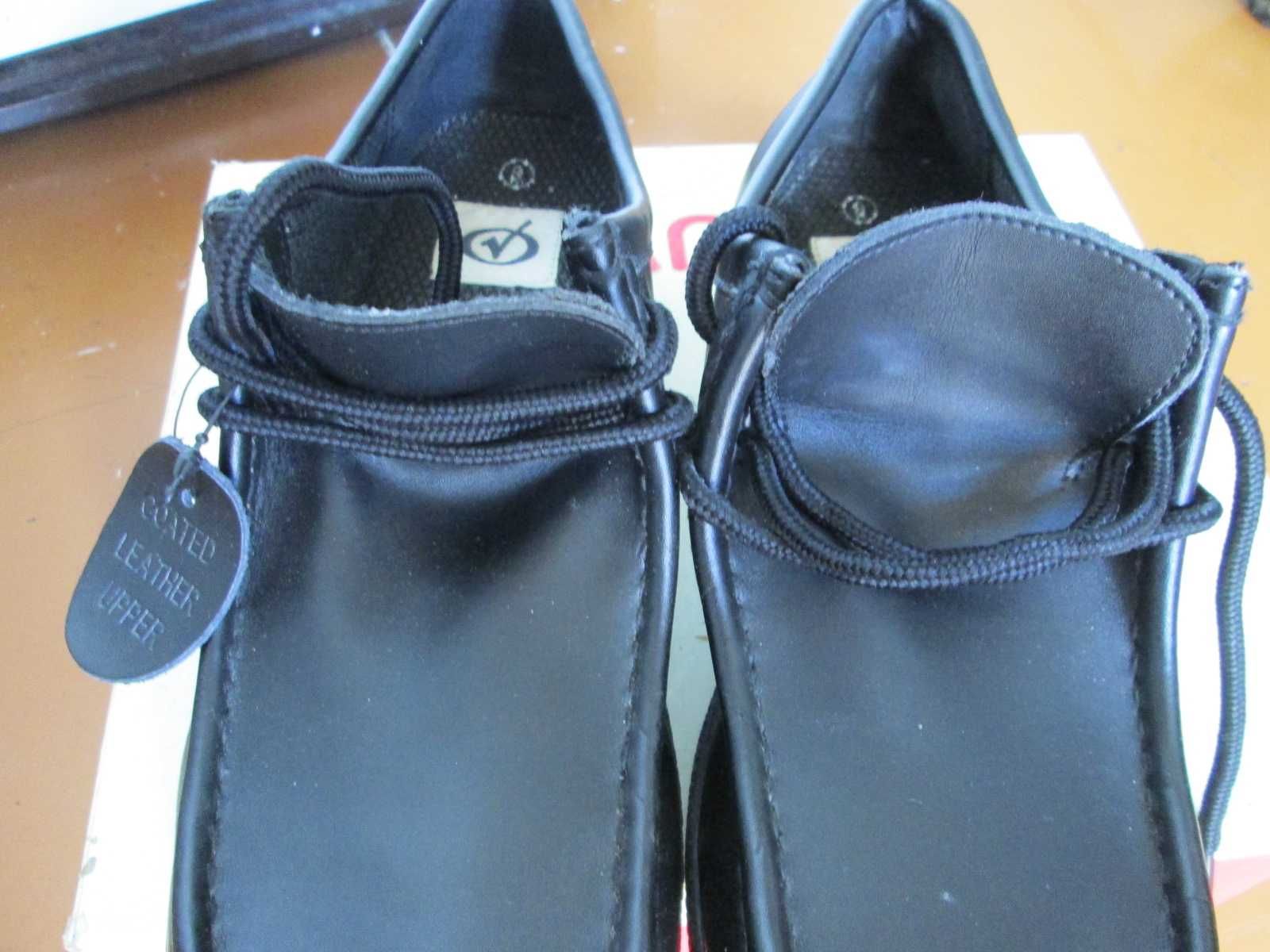 туфлі мокасини  кожа чорні широкі 43р