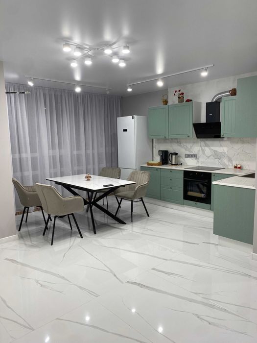 Оренда 2-х кімнатна квартира ЖК Бережанский Генератор Ліфти без світла