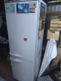 Холодильник Стінол RF 345A двухкамерний