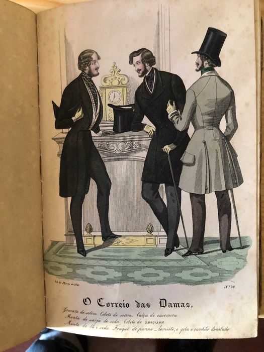 Musée de Costumes. Paris. Ancienne Maison Aubert (1850).