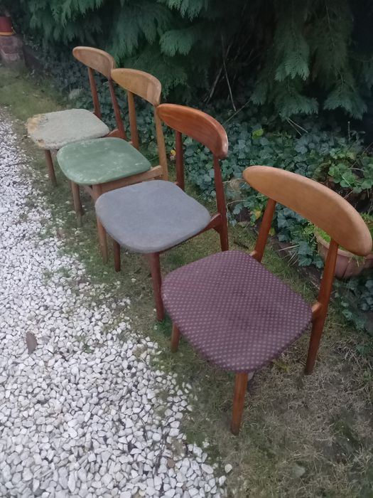 Rezerwacja Krzesła Hałas A 5908 krzesło prl