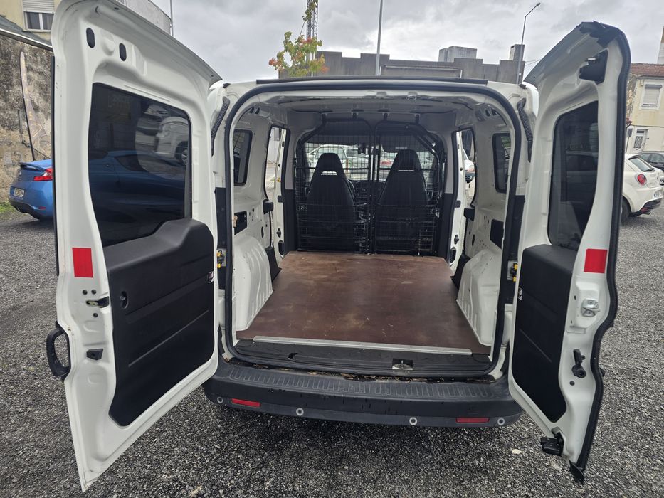 Fiat Doblo 1.3 Multijet Maxy longa,,90.000!!!