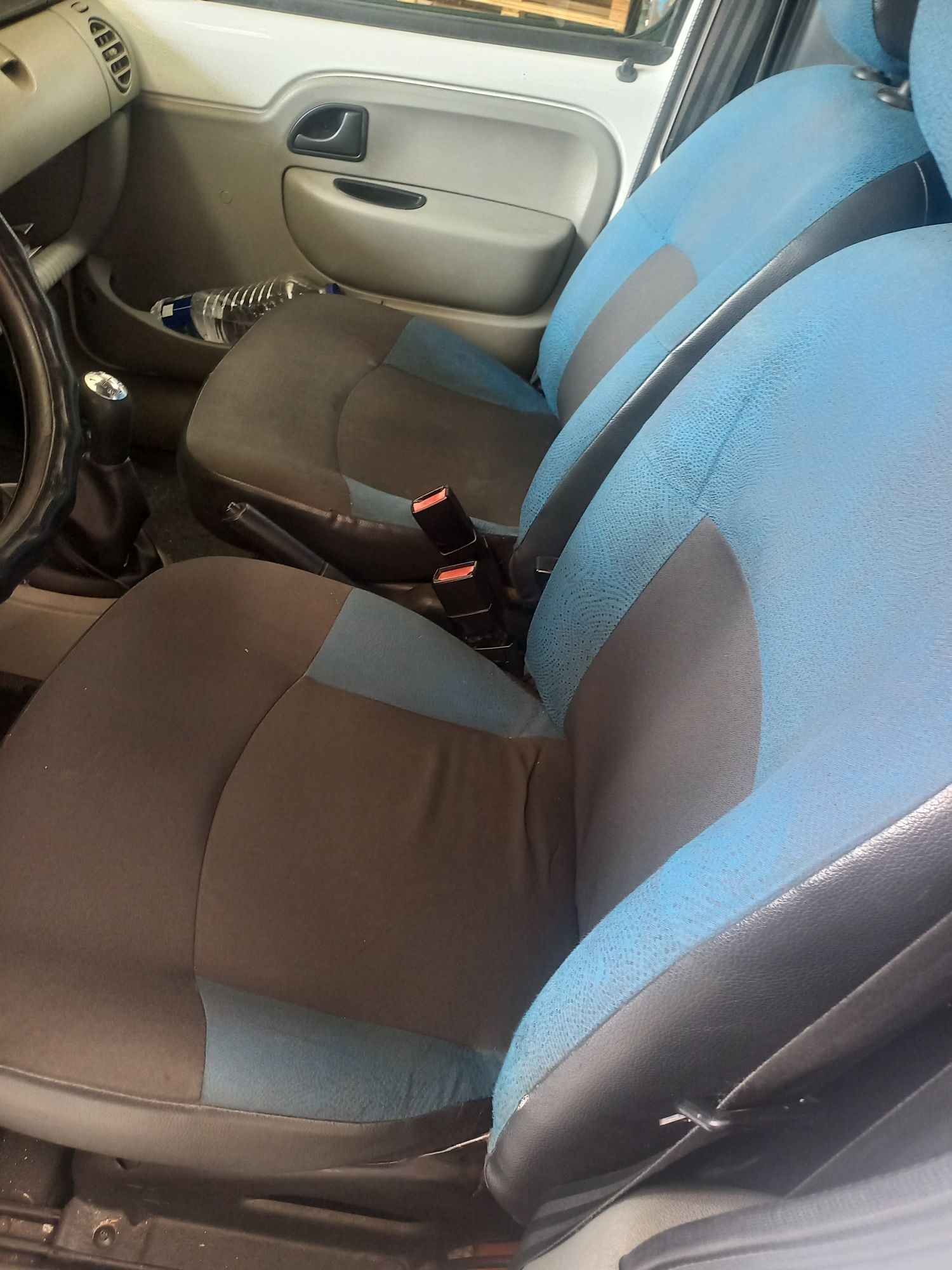 Renault  kangoo  impecável